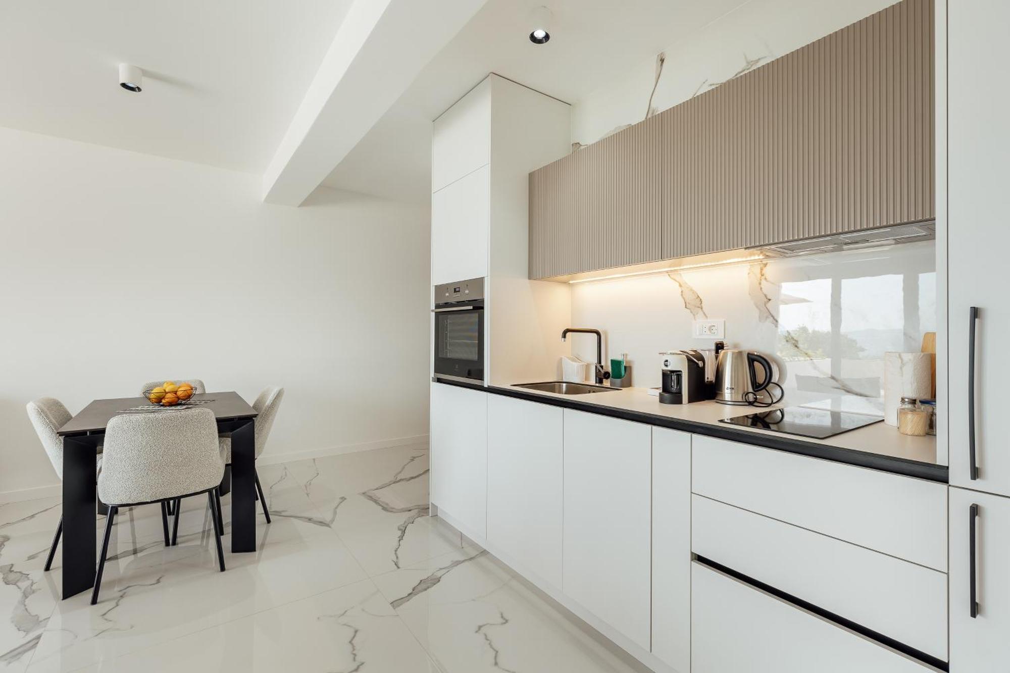 Savina Beachfront Oasis Herceg Novi Exteriör bild